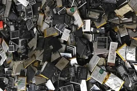 鹤岗报废电池回收多少钱|回收废旧电池厂家